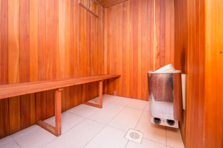 Waridi Paradise Hotel & Suites