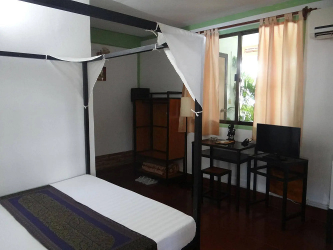 Alibi Villa Guesthouse