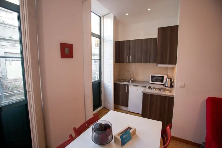 1 Bedroom Apartment with balcony