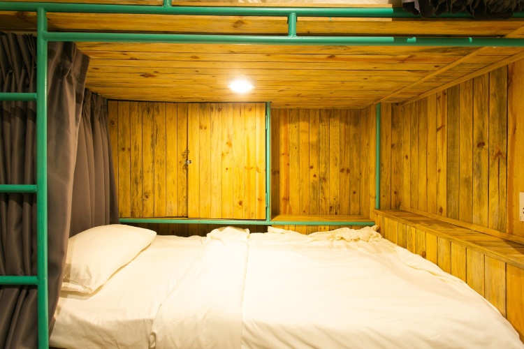 Bed in Dorm