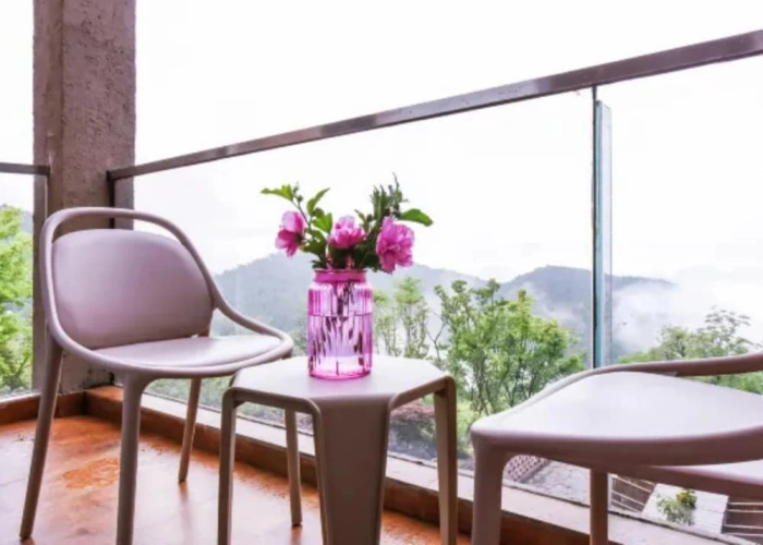 Standard Double room with land view