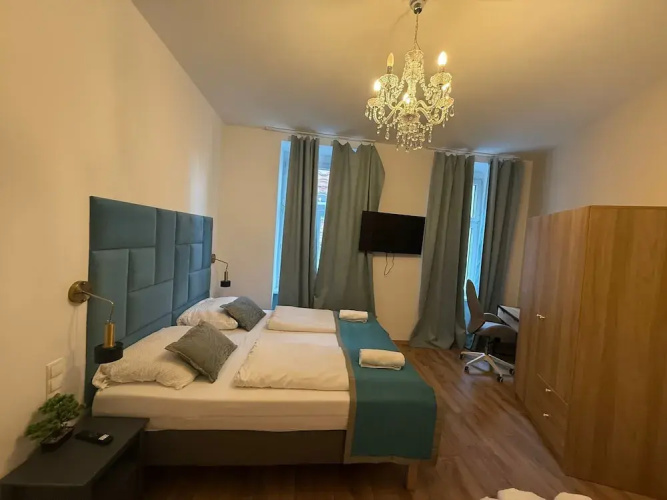 Bright 1BR Apt Near Top Vienna Sights
