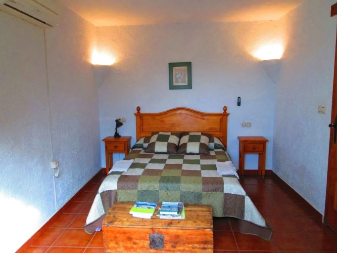 1 Bedroom Apartment with mountain view