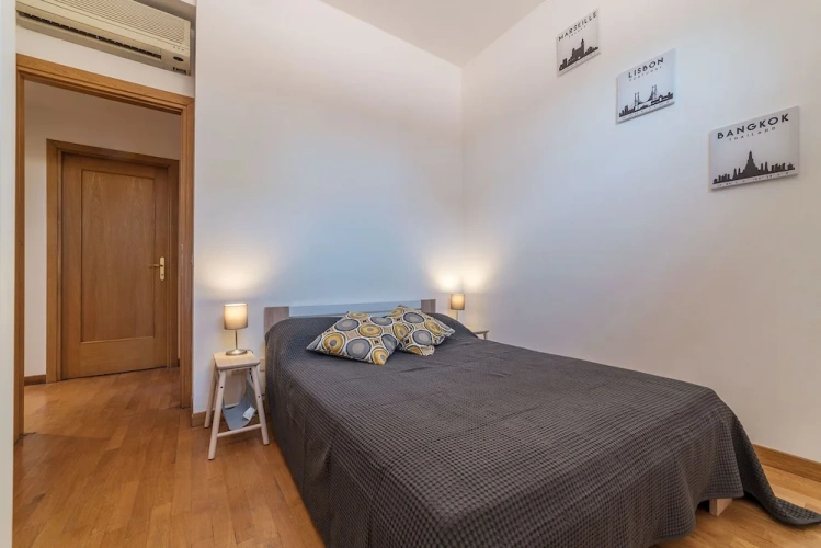 1 Bedroom Apartment