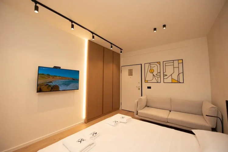 E&K 01-02 Apartment