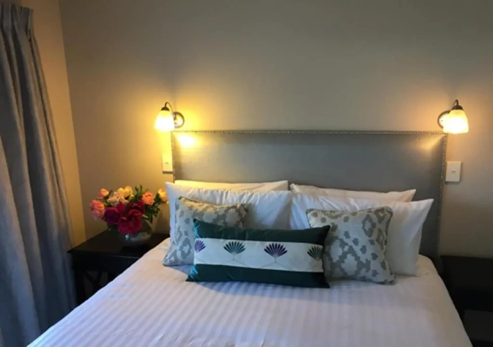 2 Bedrooms Cottage
