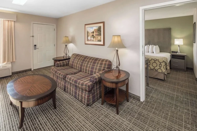 1 Bedroom Double Suite
