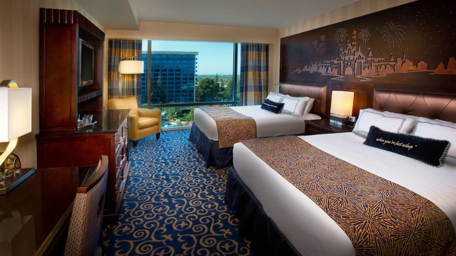 Disneyland Hotel photo 13