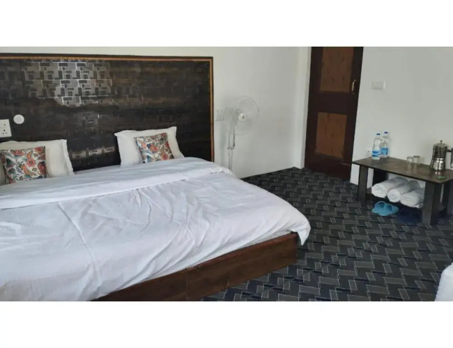 Zebrina Guest House