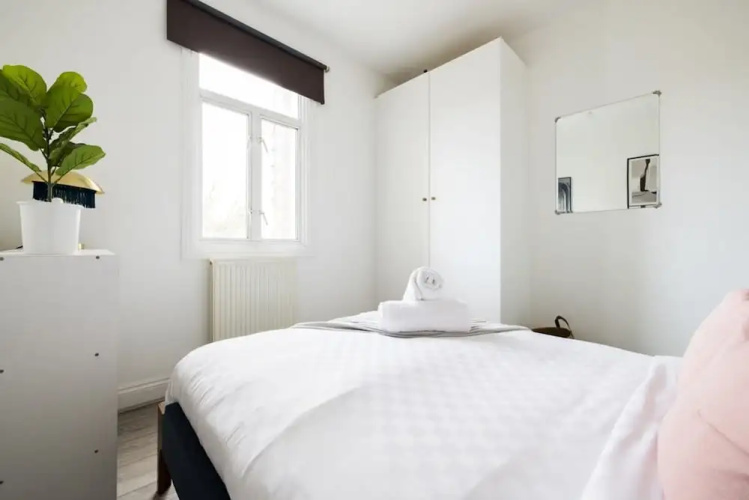 Stylish 1 Bedroom Flat - Shepherds Bush