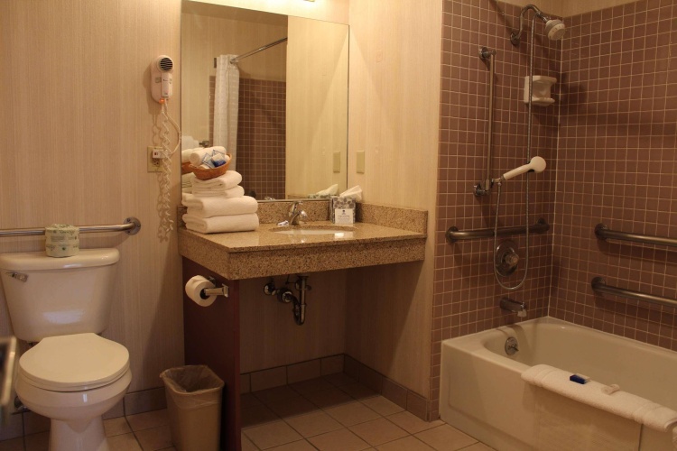 Hayward Inn photo 10