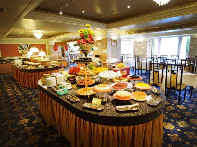 Golden China HotelOver view