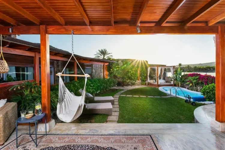 Deluxe Villa