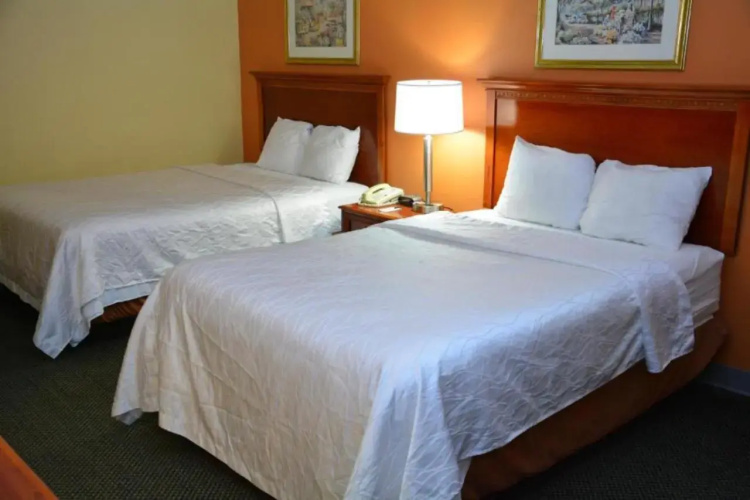Holiday Inn Express Columbus-North