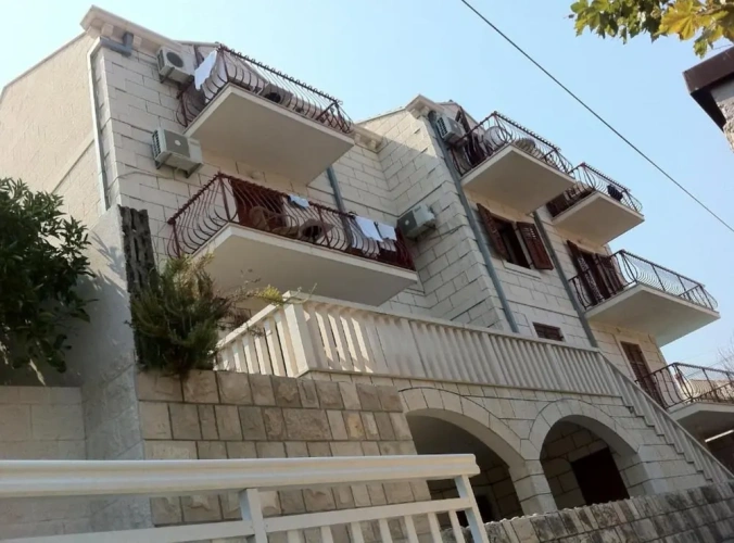 1 Bedroom Apartment with balcony and with sea view