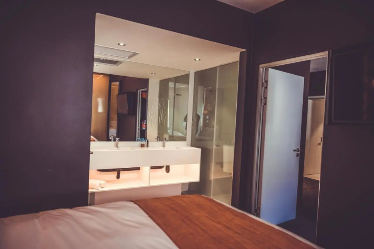 Hotel Sky Sandton