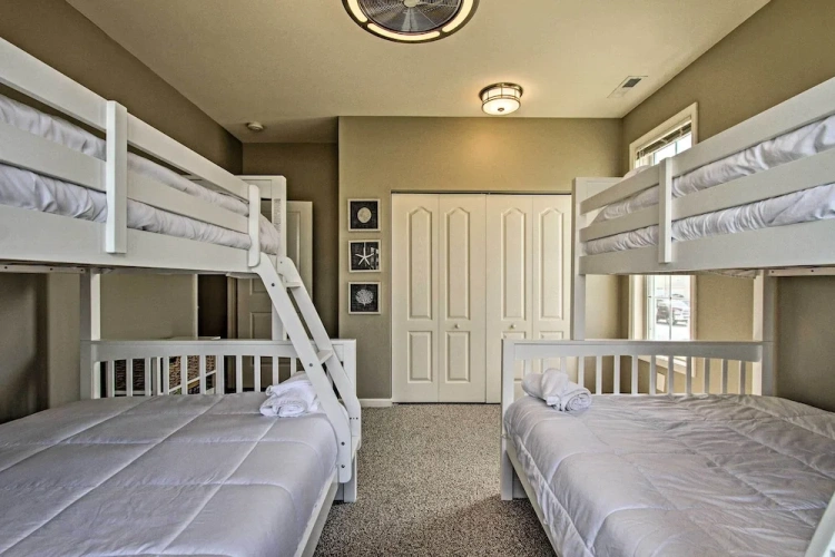 Guest rooms