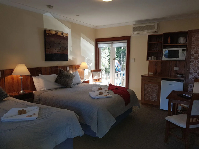 Adamsons Riverside Accommodation