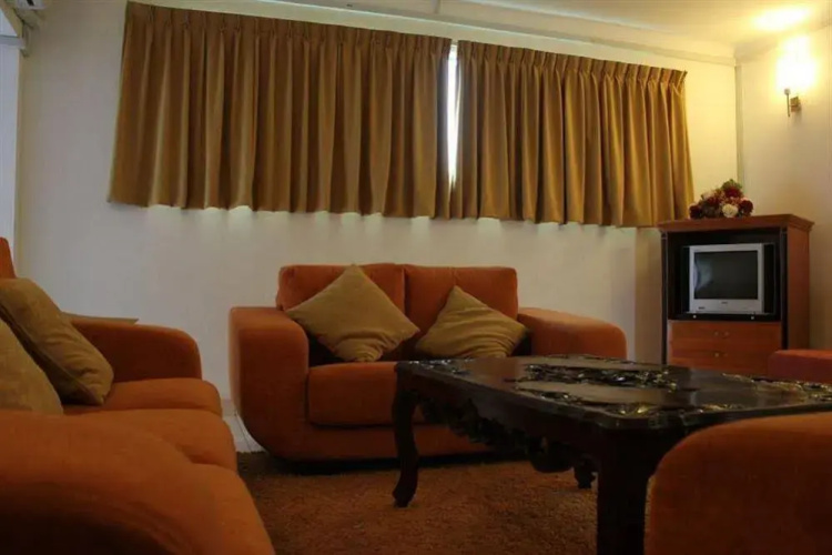 Habiba Suites
