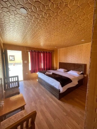 Deluxe Cottage