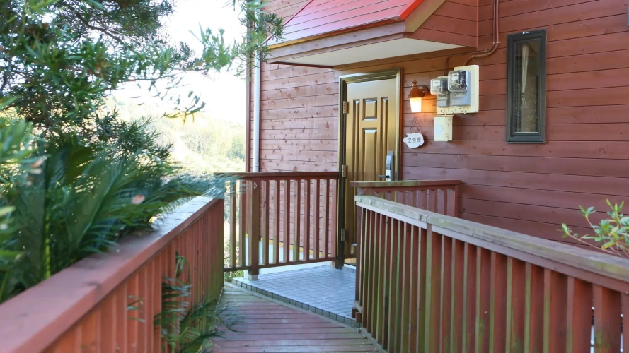 Quadruple Cottage