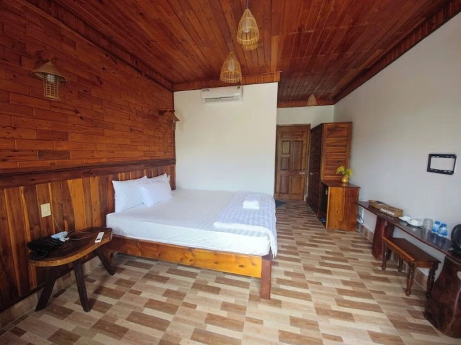 Standard Double room with garden view