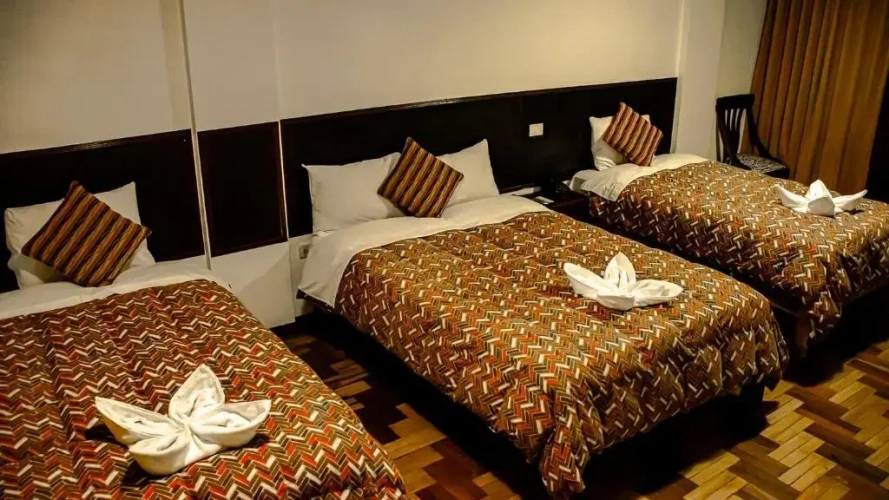Standard Triple room