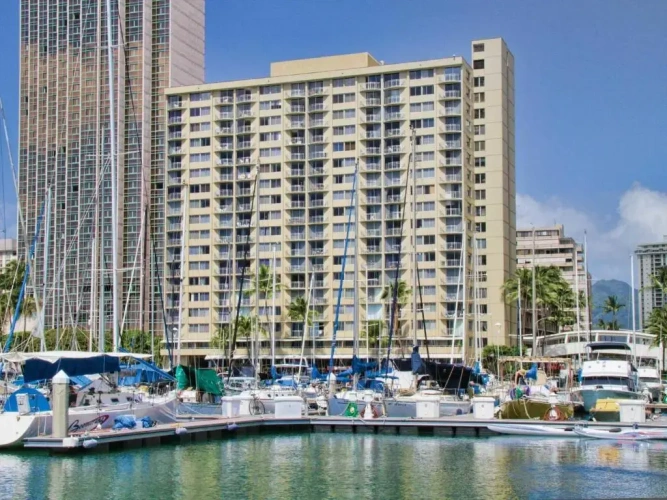 1 Bedroom Apartment