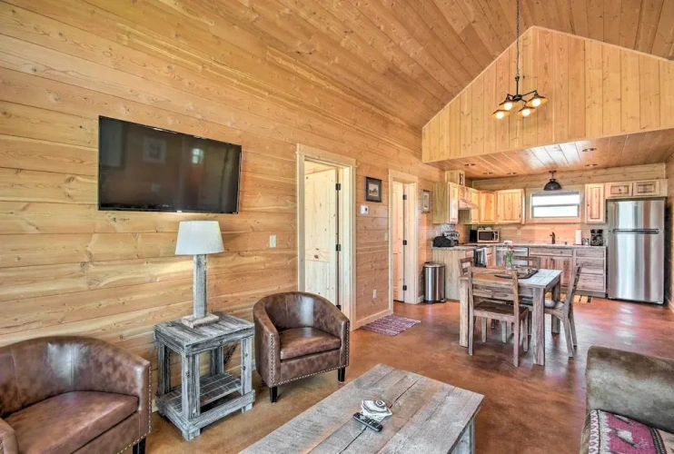 2 Bedrooms Cottage