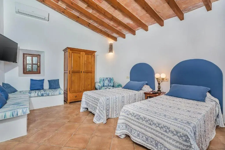 Cami de Can Alordes Holiday house