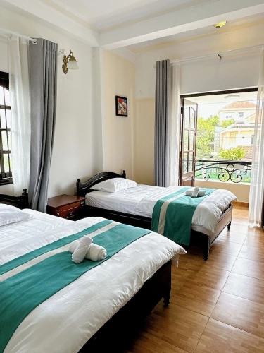 Superior Twin room with city view