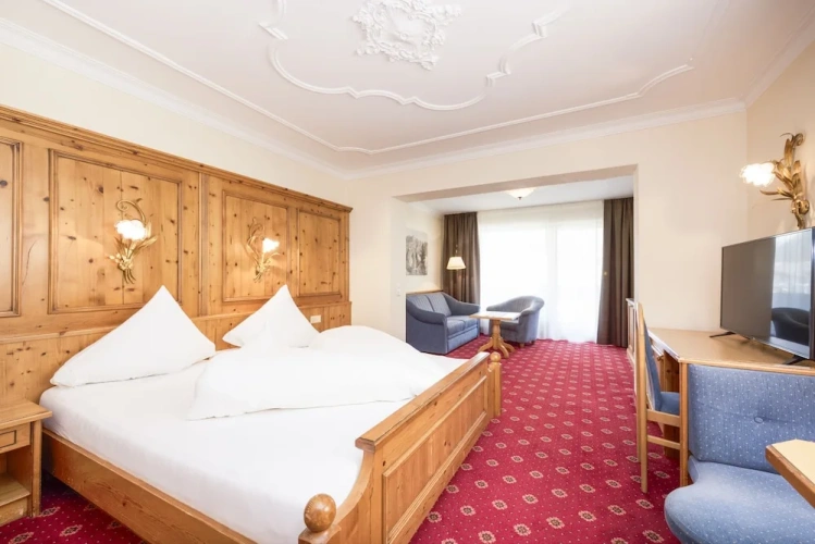 Deluxe Double room with balcony