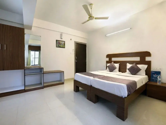 Hotel IRIS