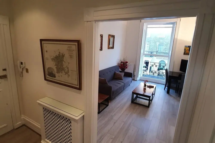 55 Lower Belgrave