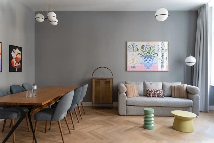 1 Bedroom Apartment