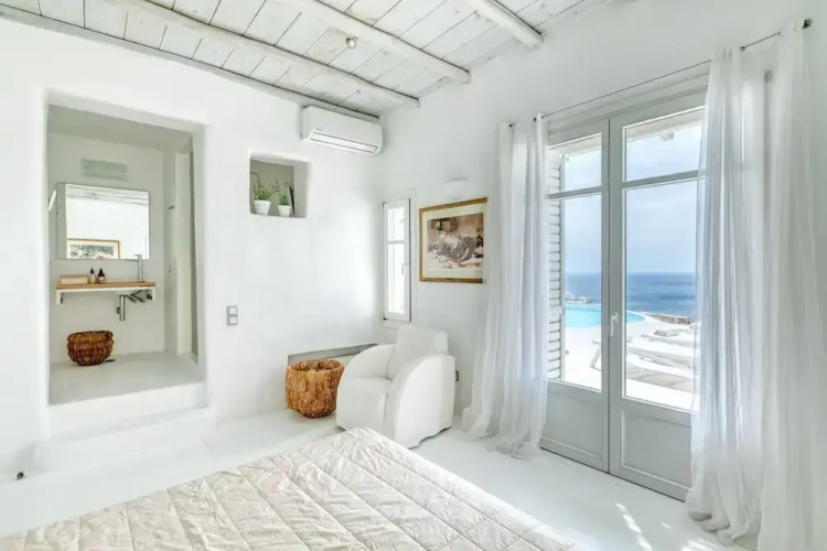 Crystal Villa 6 Bedroom
