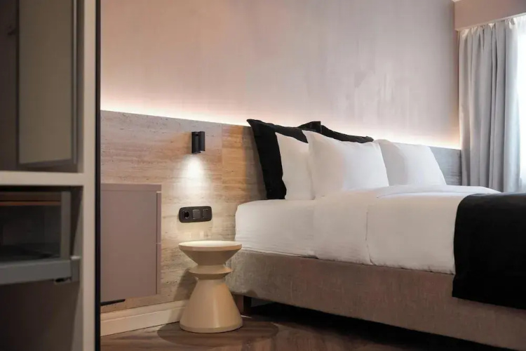 Acropolis Luxury Athens Suites