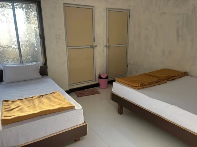 1 Bedroom Deluxe Triple room with city view