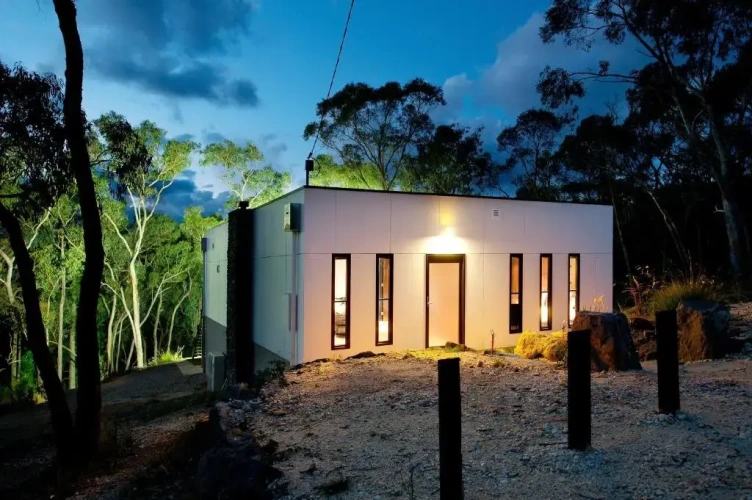 3 Bedrooms Cottage