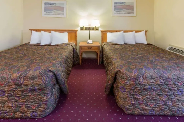 Twin room
