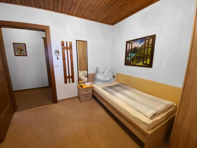 Economy Single room with view
