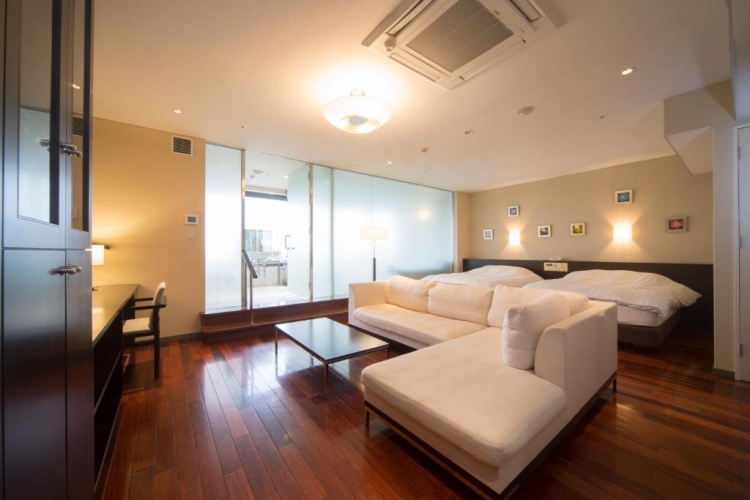 Premium Twin room