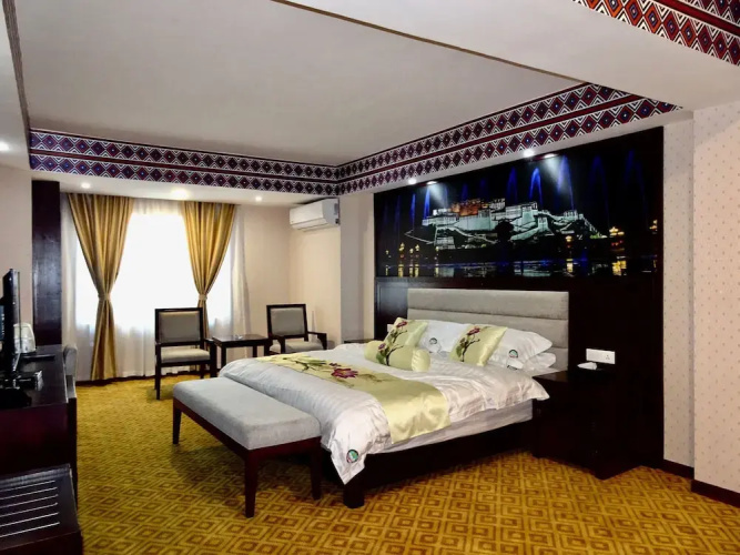 Hotel Kamalashi Palace