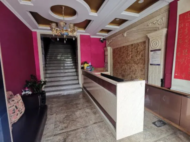 Yanji Hongfei Theme Hotel