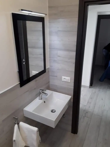 2 Bedrooms Cottage