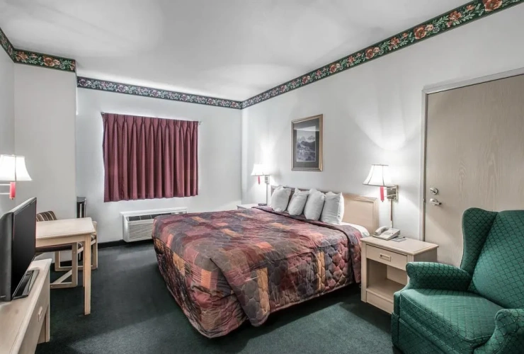 Guest rooms