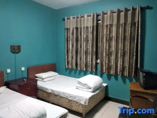 Xinjia Hotel