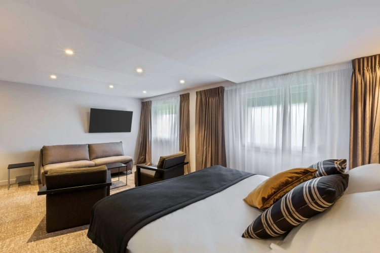 Guest rooms