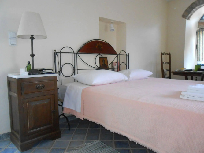 Spitakia Cottages