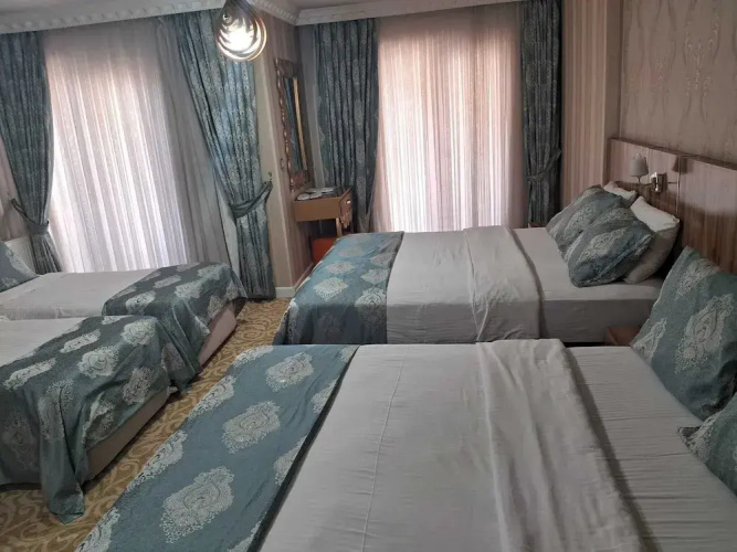 Crystall Hotel